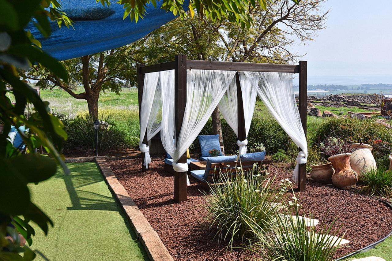 Mul Kinneret Livnim Exterior photo